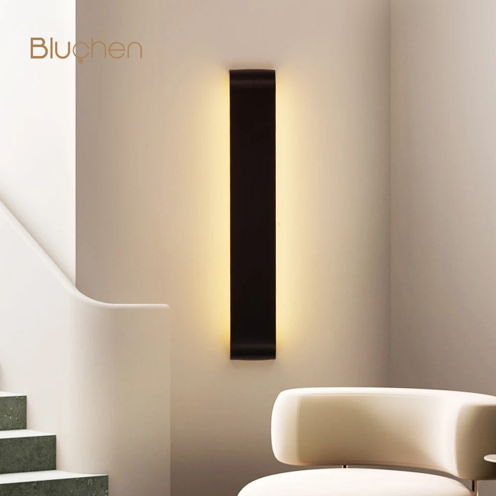 Applique Murale LED Design en Aluminium Brossé – Éclairage Intérieur Moderne